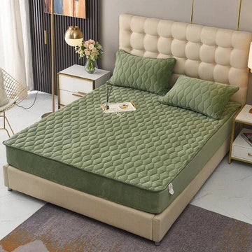 QUILTED WATERPROOF MATTRESS PROTECTOR-Pista Green